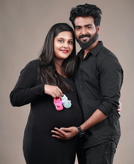 maternity couple studio portrait
