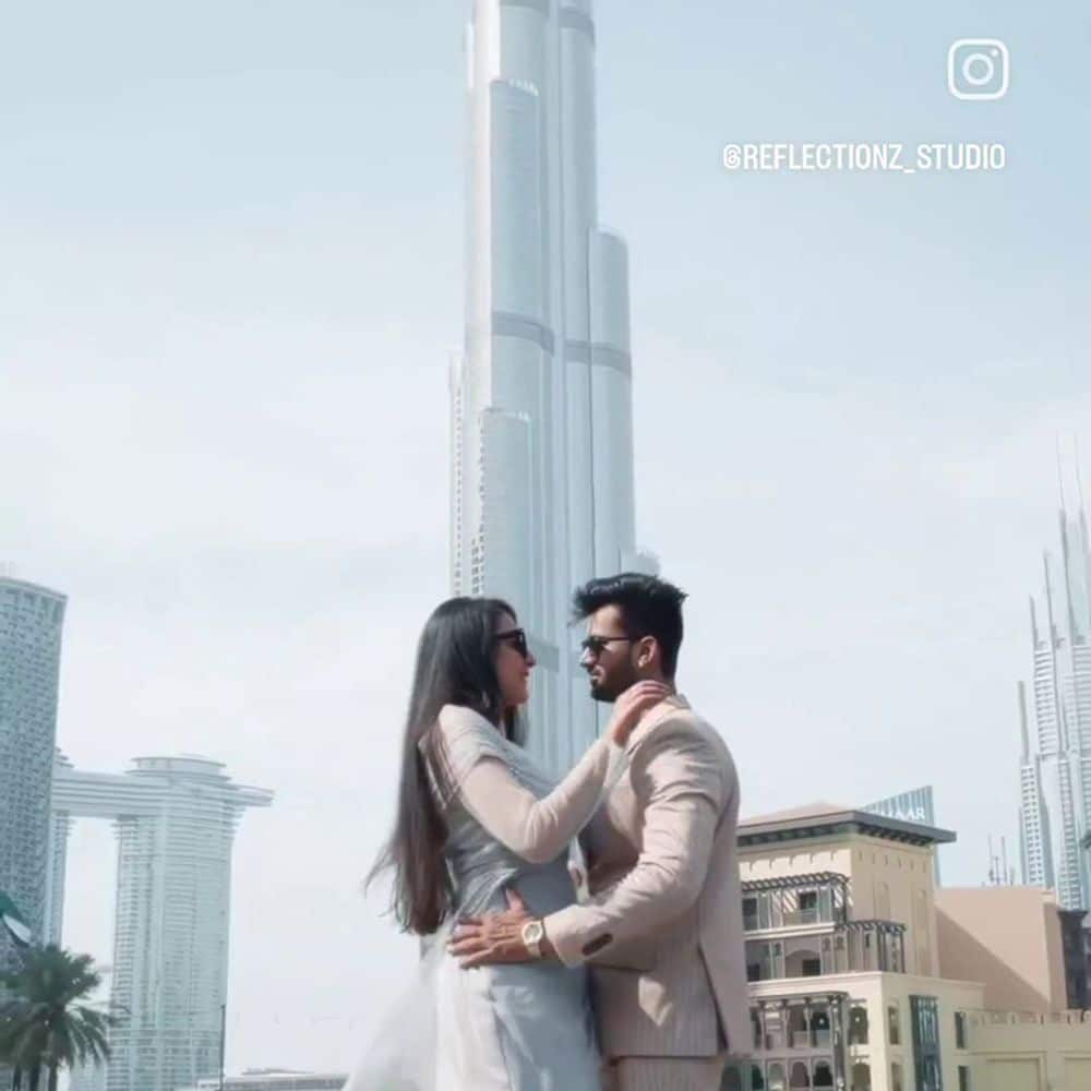 video cover couple